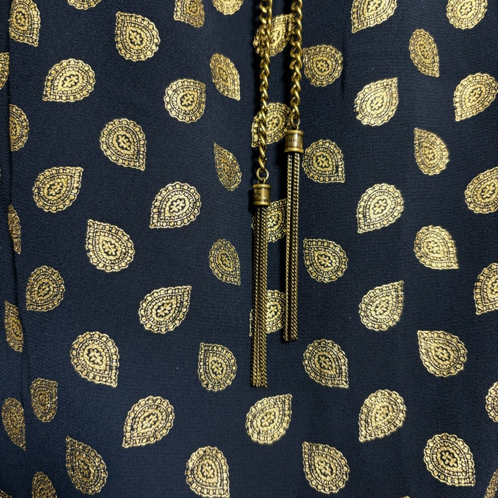 Michael Kors Bergalia Raglan Blouse Foiled Print Chain Tassels‎ Size M NEW - Picture 11 of 14